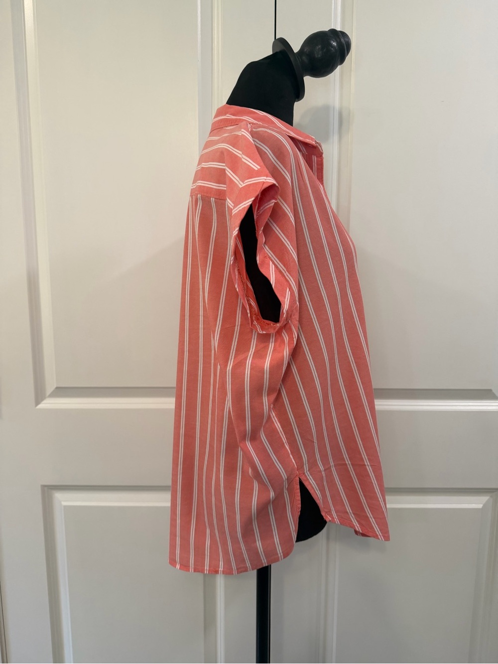 Abercrombie & Fitch Pink & White Striped Button Short Sleeve Shirt Size Small - Picture 5 of 9